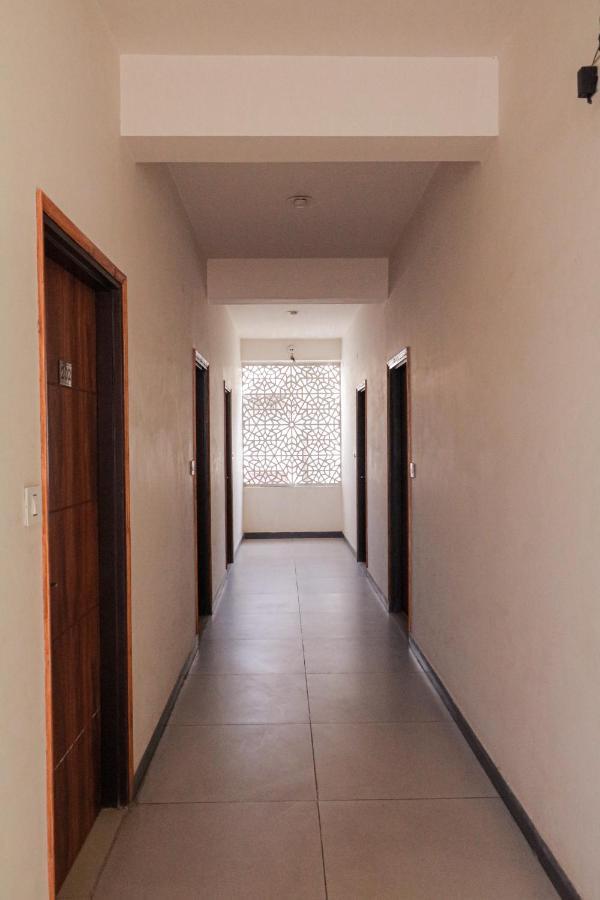 Chillout - A Boutique Hotel & Rooftop Restaurant Divisione di Jaipur Esterno foto